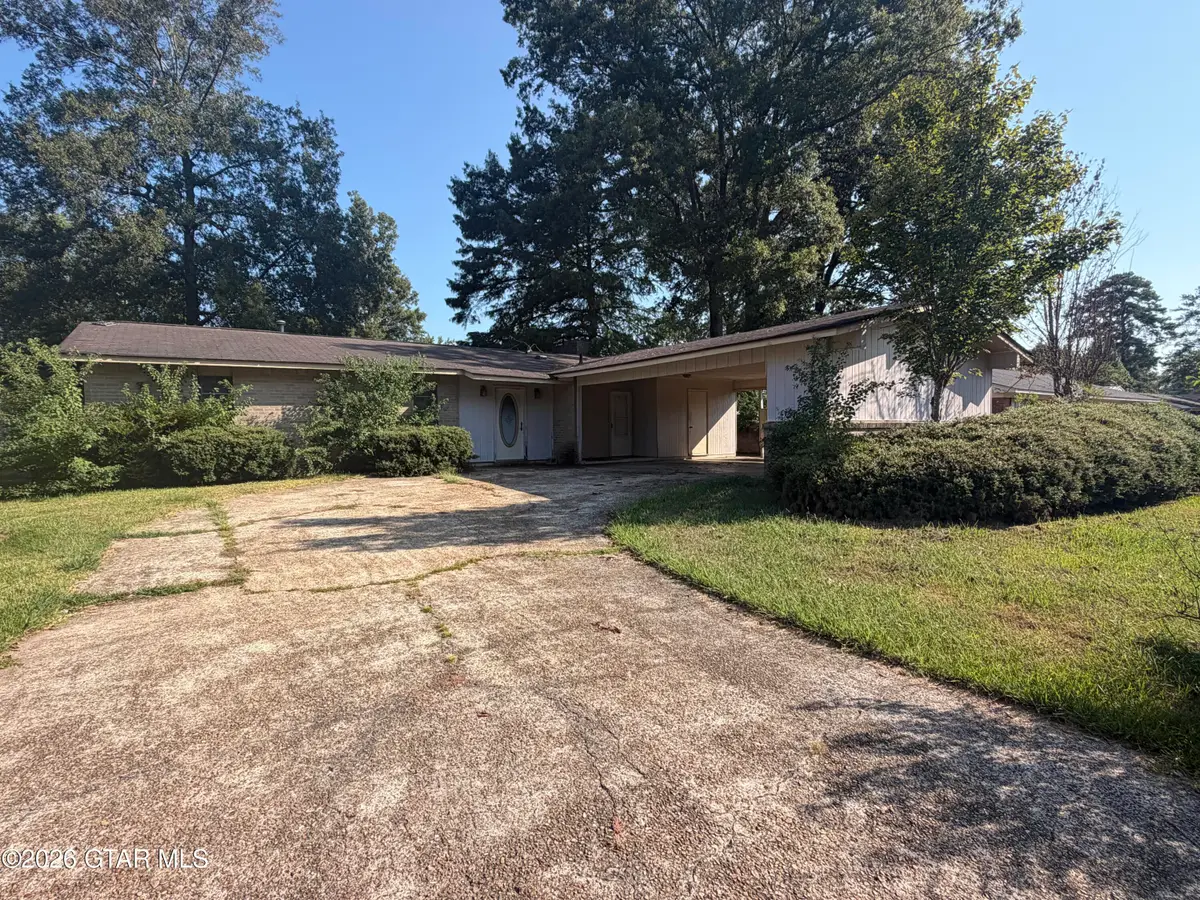 2103 Shannon, Columbus, MS 39702 - #1