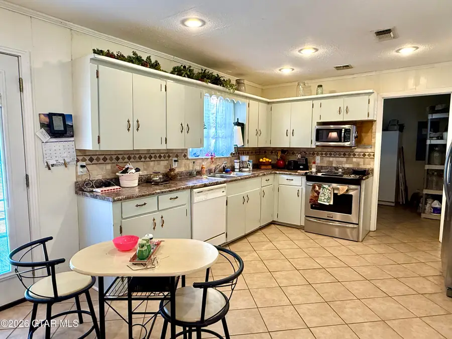 17600 E John C Stennis, Louisville, MS 39339 - #3