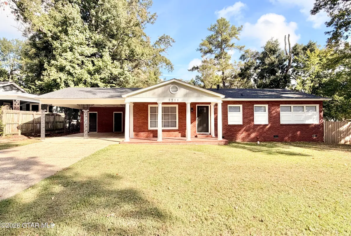 1211 Southdown, Columbus, MS 39701 - #1