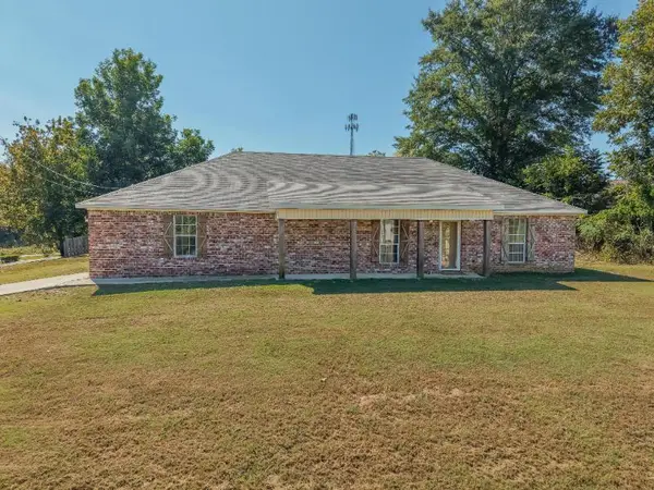 303 E Depot, Houston, MS 38851
