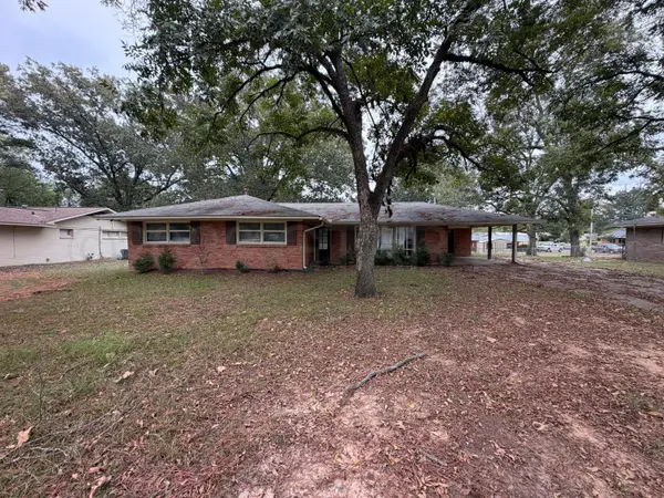 538 S Eshman, West Point, MS 39773
