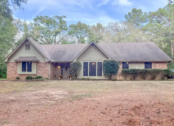 340 Livingston, Columbus, MS 39702