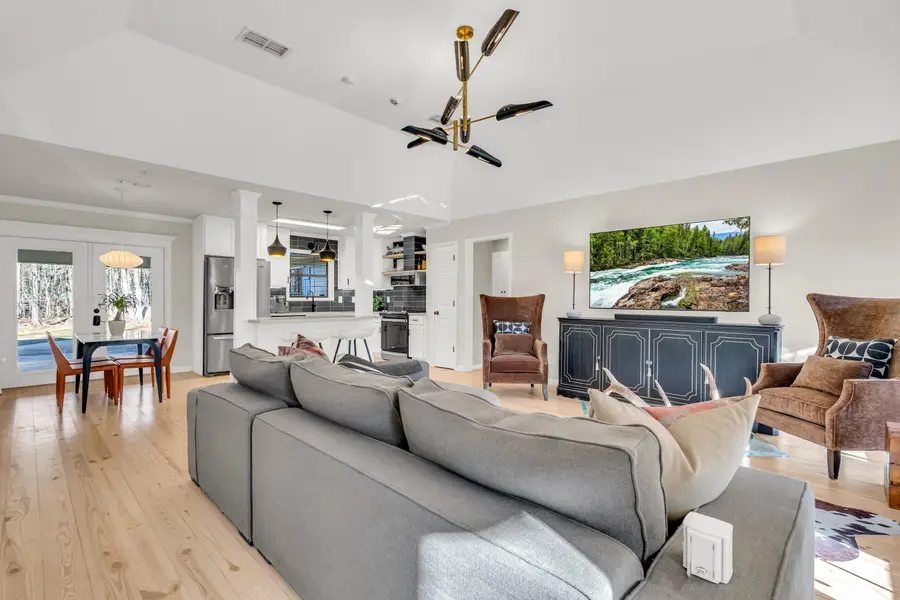 177 Dickerson Lane, Columbus, MS 39705 - #3