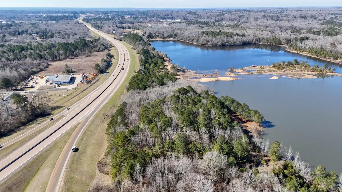 Hwy 82, Columbus, MS 39702 - #1