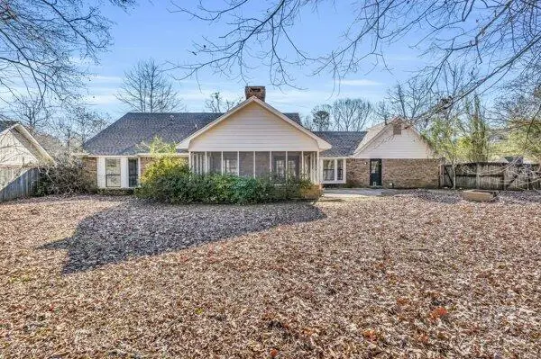 156 Scarlet Dr, Columbus, MS 39705 - #3