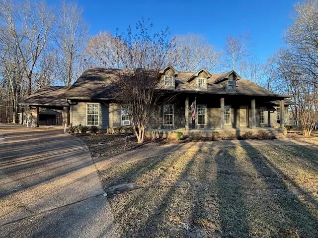 94 Semmes Rd, Grenada, MS 38901 - #1