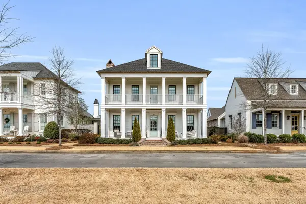 86 Adelaide, Starkville, MS 39759