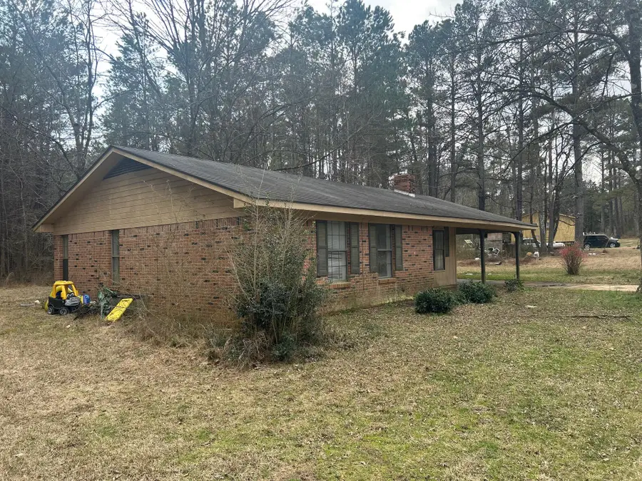 826 New Light Rd, Starkville, MS 39759 - #3