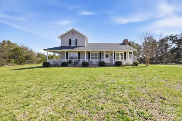 2346 Mcintyre Rd, Columbus, MS 39701