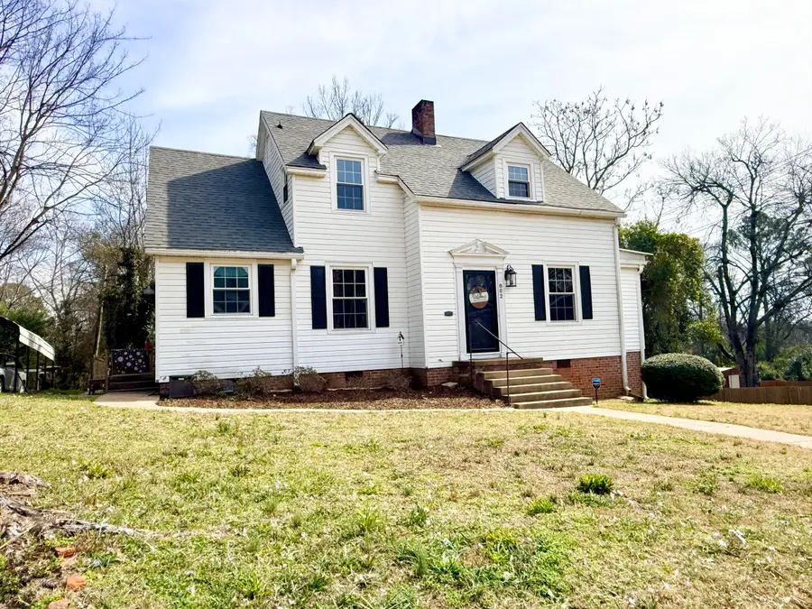 802 10th, Columbus, MS 39701 - #2