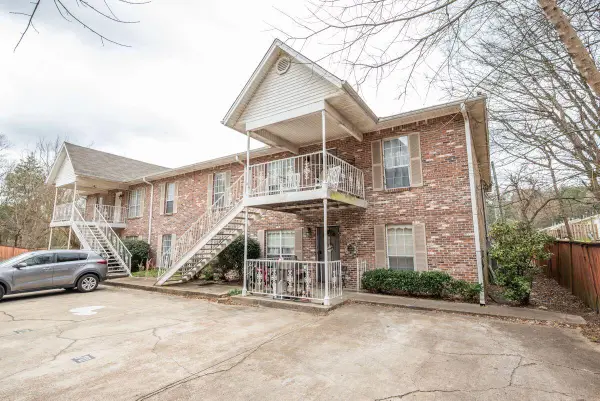 904 N Montgomery #72, Starkville, MS 39759