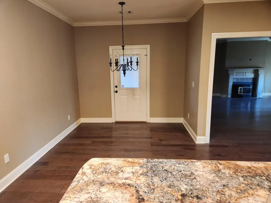 180 Haven Cv, Columbus, MS 39705 - #3