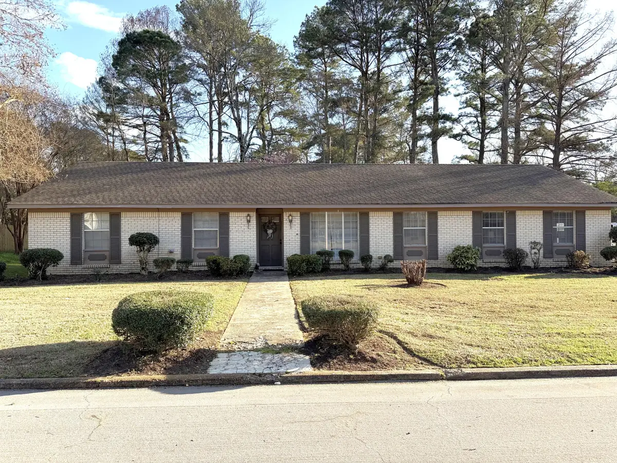 115 Dunbrook, Starkville, MS 39759 - #1
