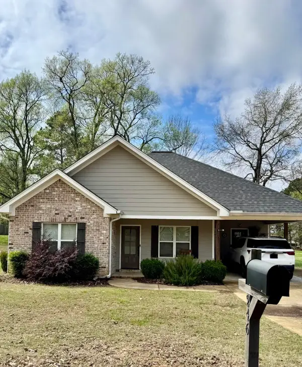 246 Dove Whitaker, Caledonia, MS 39740