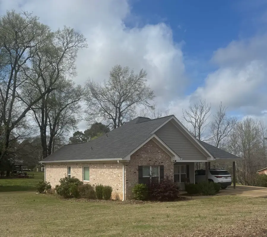 246 Dove Whitaker, Caledonia, MS 39740 - #2
