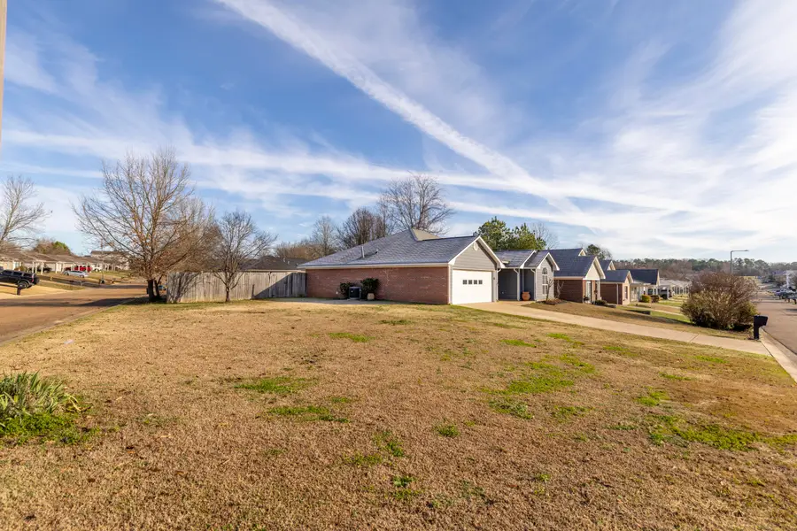 226 Clements Ave, Starkville, MS 39759 - Image #2