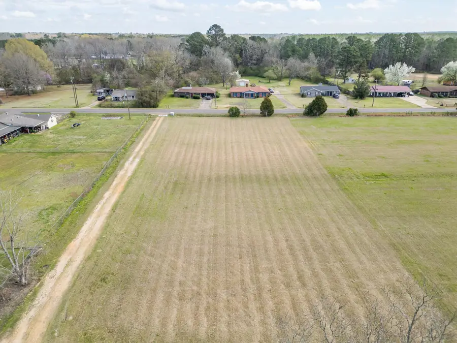 274 Hughes, Columbus, MS 39702 - #2