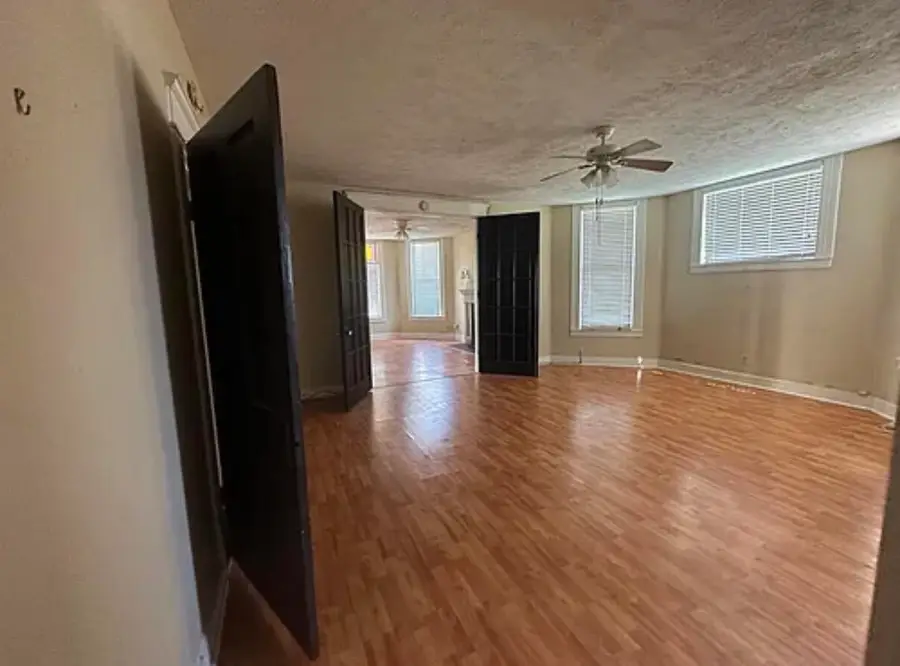 624 4th, Columbus, MS 39701 - #3