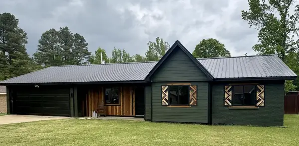 121 Main Street, Columbus, MS 39740