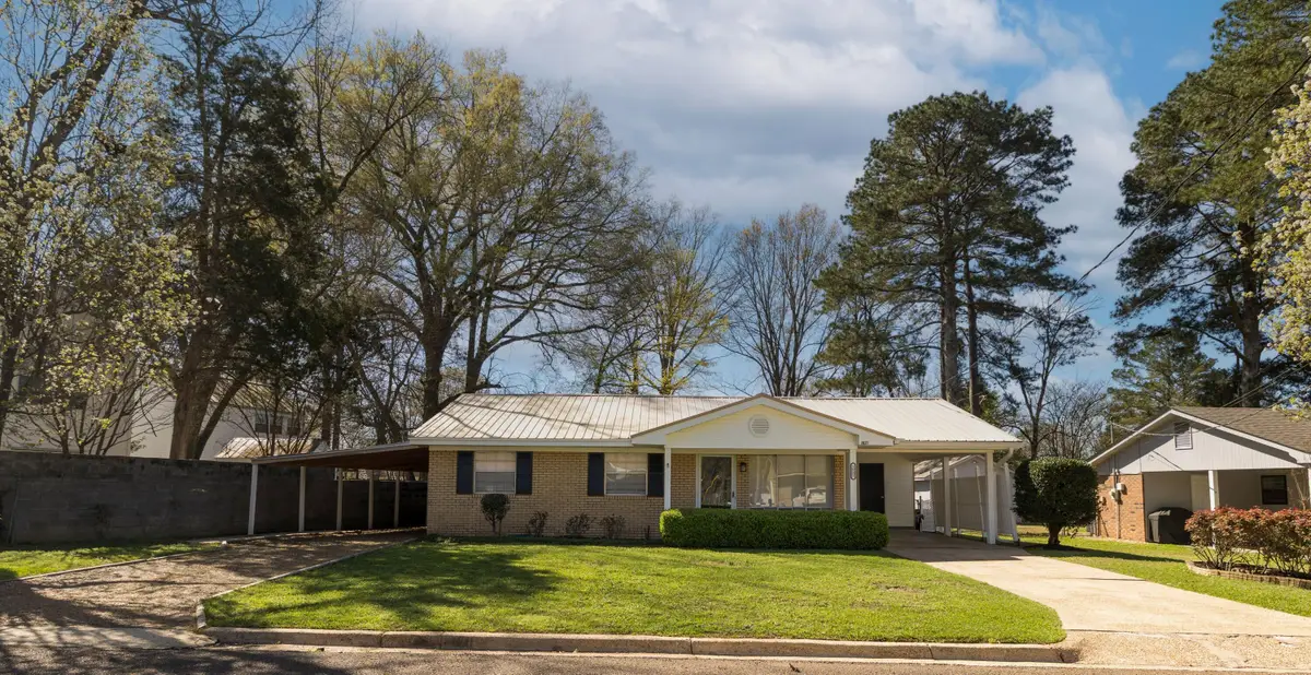 1921 Henry, Starkville, MS 39759 - #1