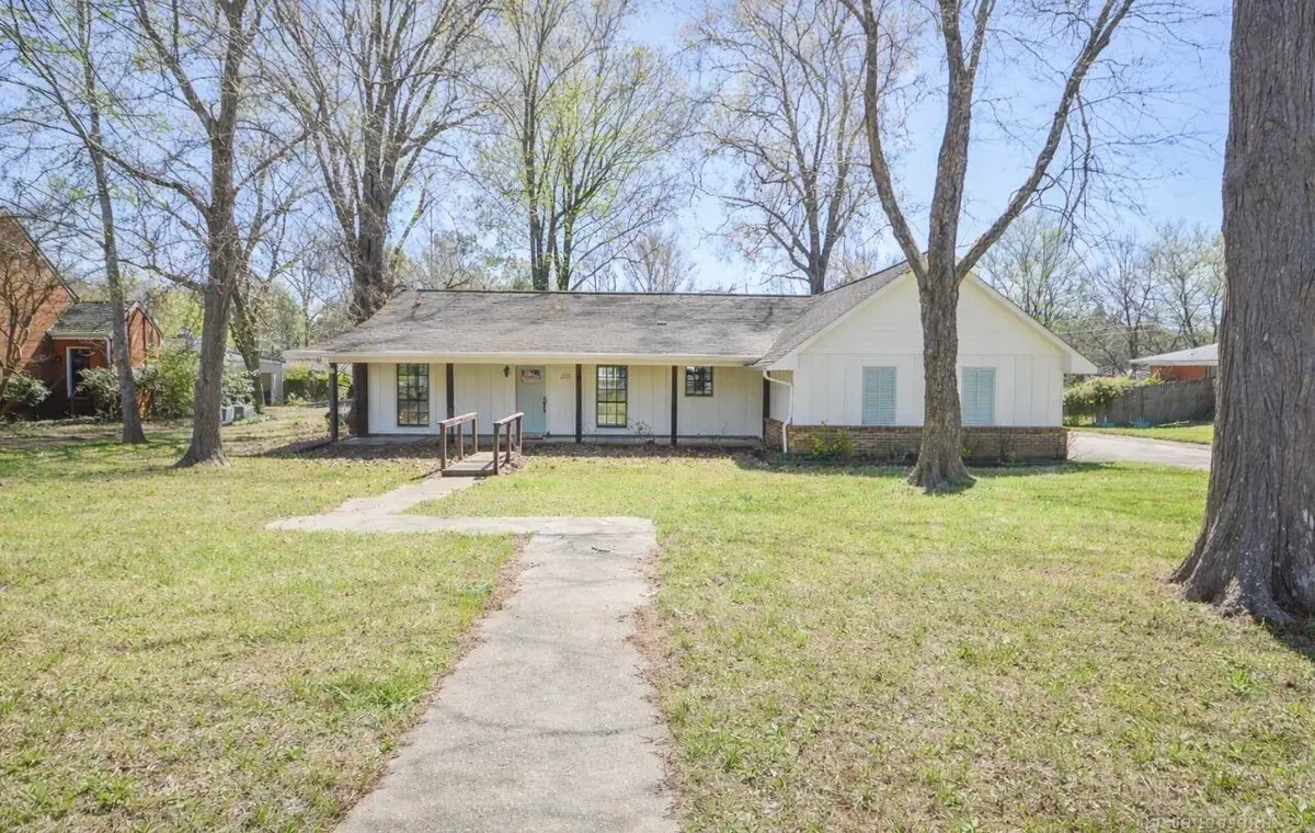 100 Mangrove Palm, Starkville, MS 39759 - #1