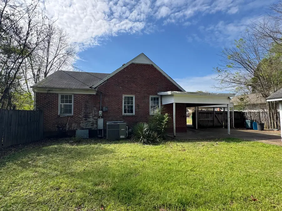 111 Brown, Columbus, MS 39702 - #3