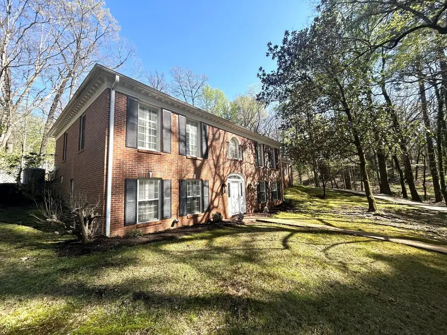 1526 Briarwood, Columbus, MS 39705 - #2