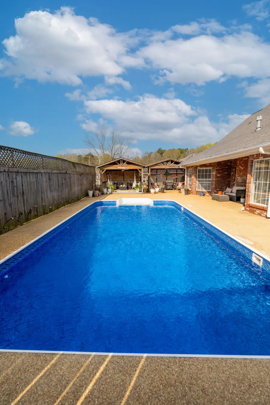 207 Gardenia Dr, Starkville, MS 39759 - #3