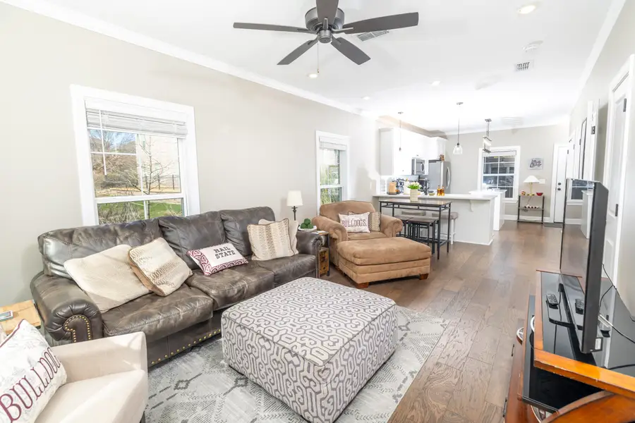 105 Guest Drive, Unit 600, Starkville, MS 39759 - Image #2