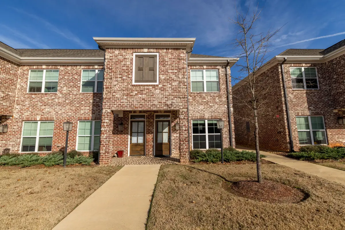 111 Guest Dr, Unit 705, Starkville, MS 39759 - Image #1