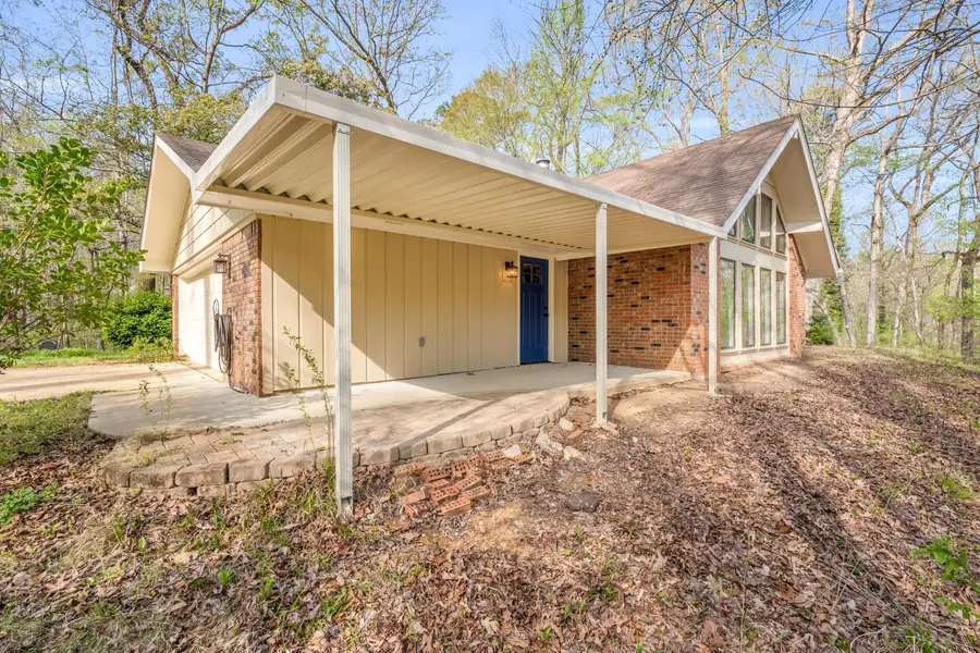 1671 Jolly Rd, Columbus, MS 39705 - #2