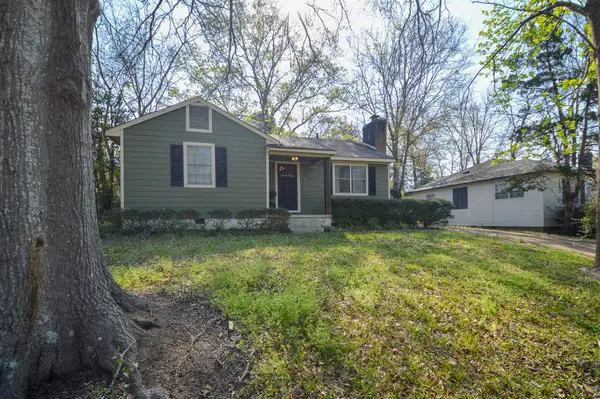 104 White Dr, Starkville, MS 39759