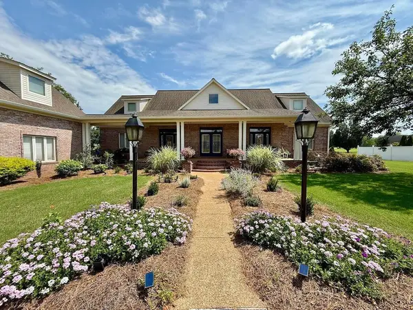 60054 Birchwood Ln, Amory, MS 38821