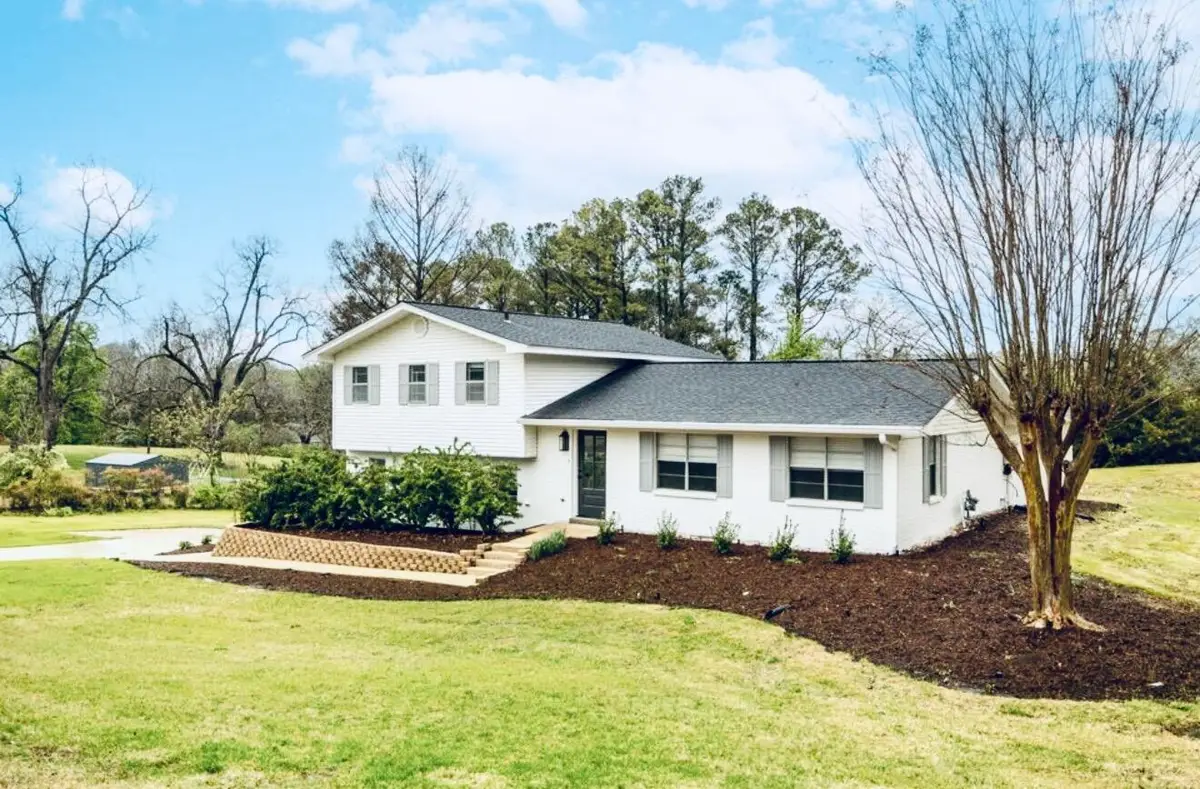 103 Windsor Rd, Starkville, MS 39759 - #1