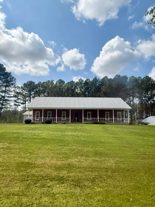 50 Egger Springs, Caledonia, MS 39740