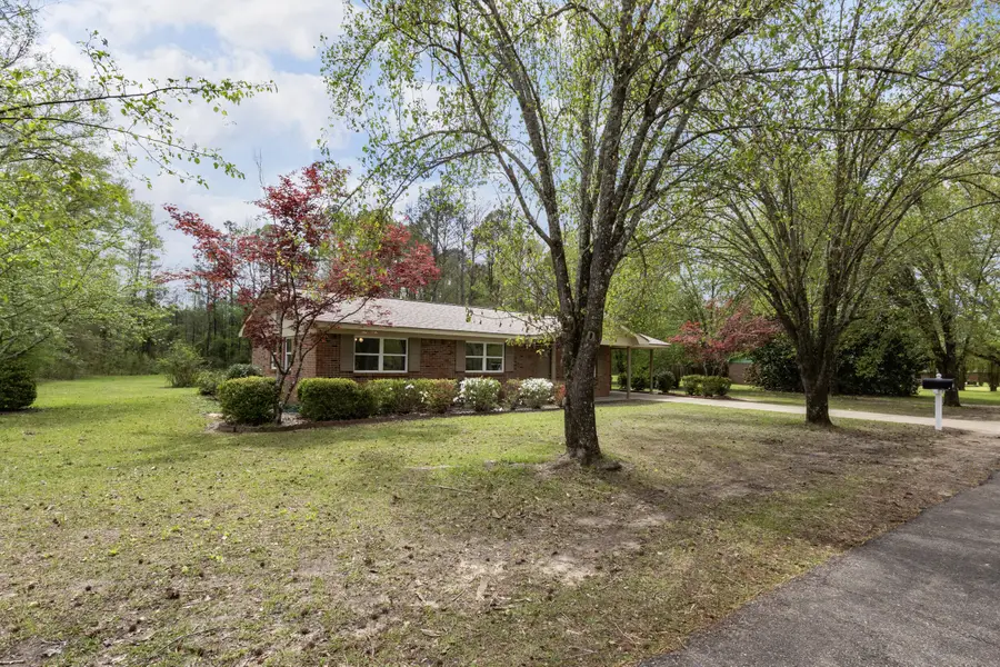 305 Mccully, Columbus, MS 39702 - #3