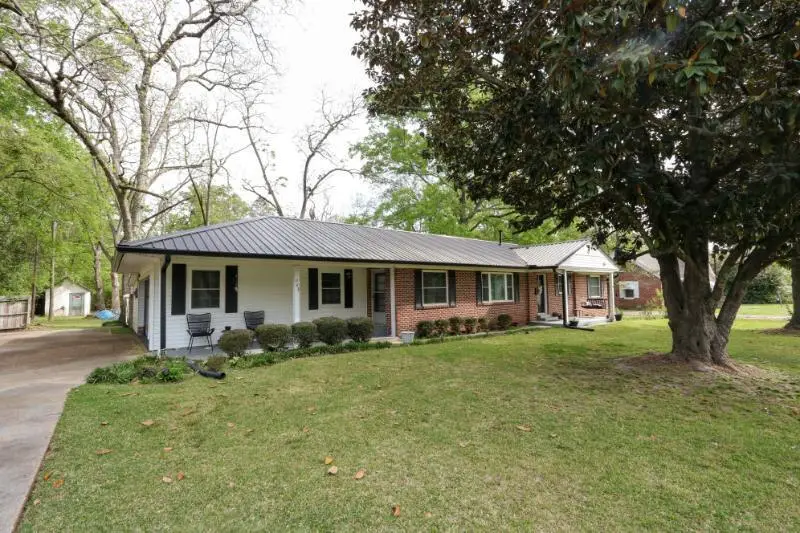 963 E Broad, West Point, MS 39773 - #3