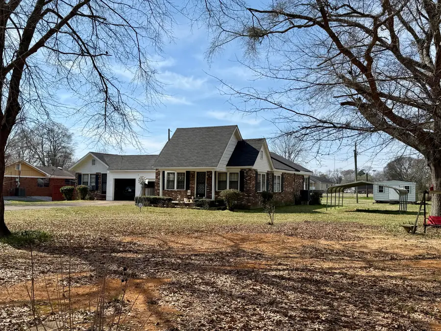 118 Stewart, Columbus, MS 39702 - #3