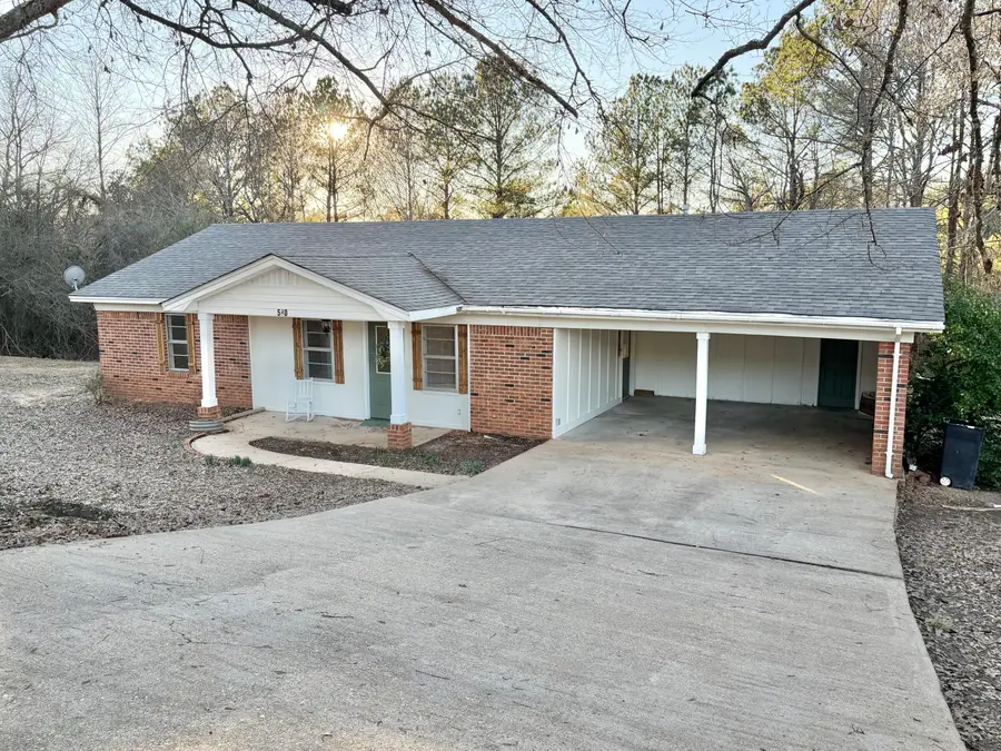 540 Woods Cir, Sulligent, AL 35586 - Image #2