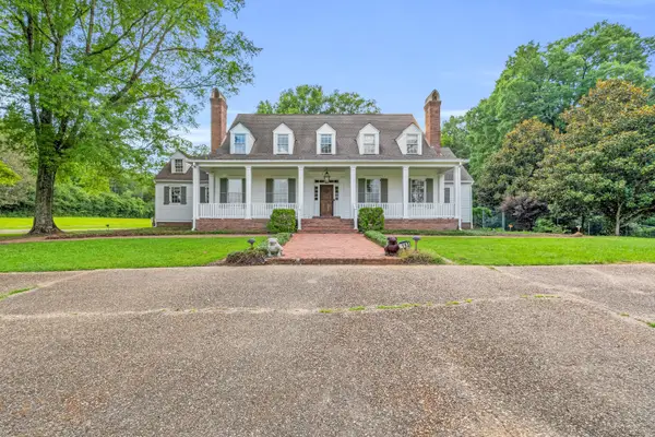 192 Wood Ridge, Starkville, MS 39759