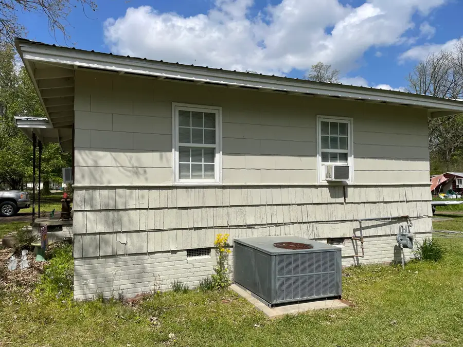 112 Meadow Hill, West Point, MS 39773 - #2