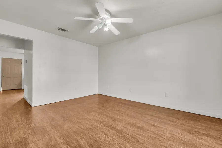 1301 Louisville St. Apt. 35-38, Starkville, MS 39759 - #3