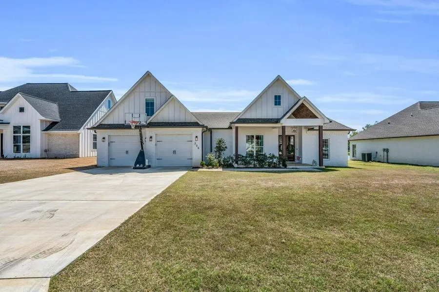 206 Ridgeway, Starkville, MS 39759 - #2