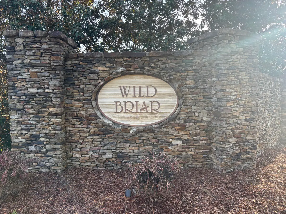 1326 W Briar Lake, Starkville, MS 39759 - #1