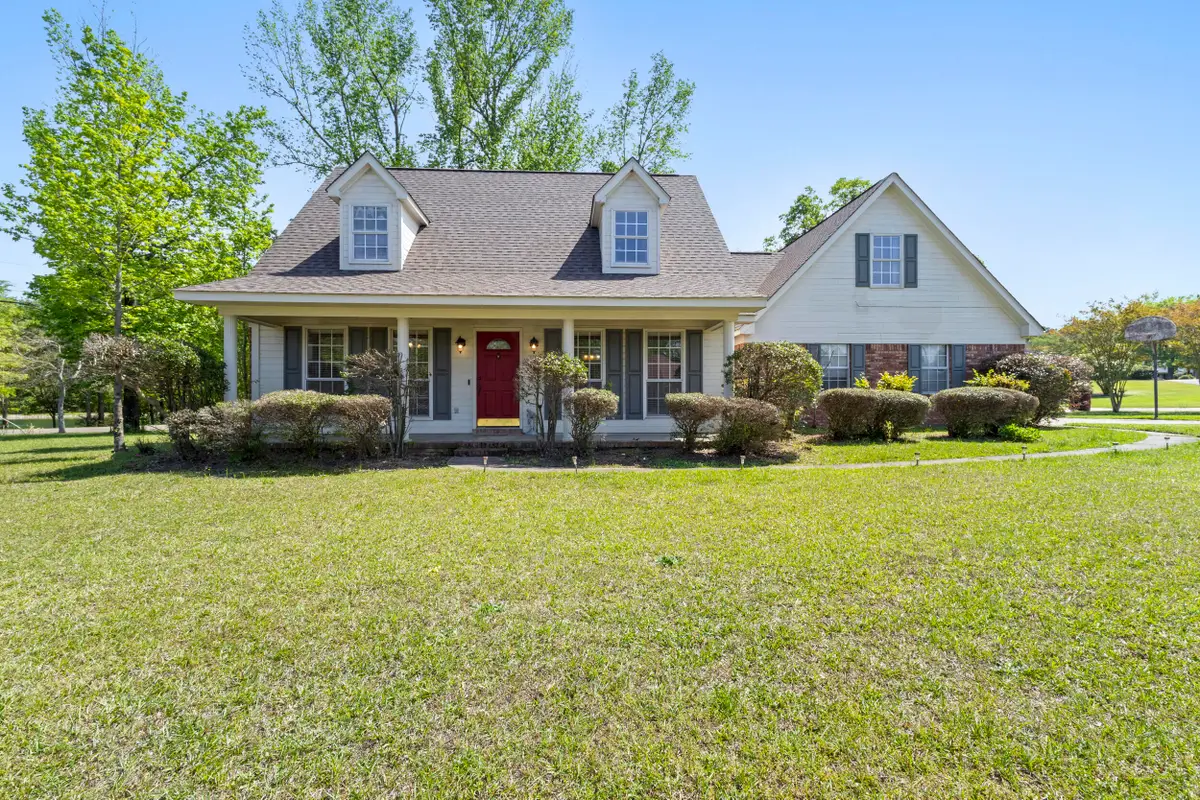 190 Lakeover, Columbus, MS 39702 - #1