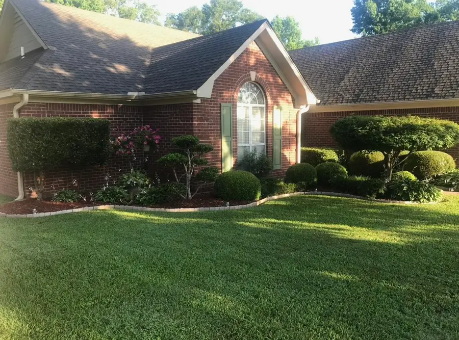 299 Lawrence Street, Caledonia, MS 39740 - Image #2