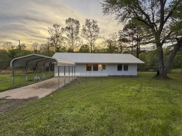1025 Turnage, Cedar Bluff, MS 39741