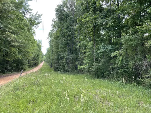 Hairston Bend, Columbus, MS 39702