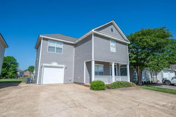 41 Loch, Starkville, MS 39759
