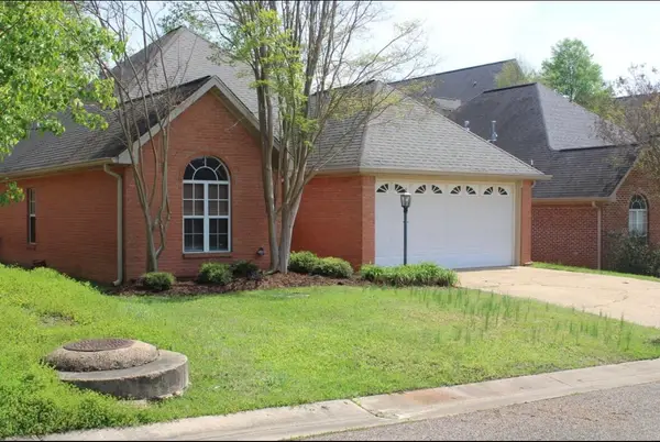 222 King Richard, Starkville, MS 39759